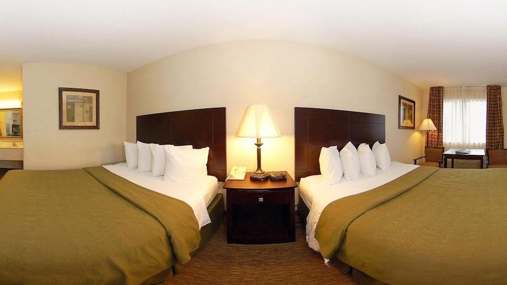 Quality Inn Russellville I-40 מראה חיצוני תמונה