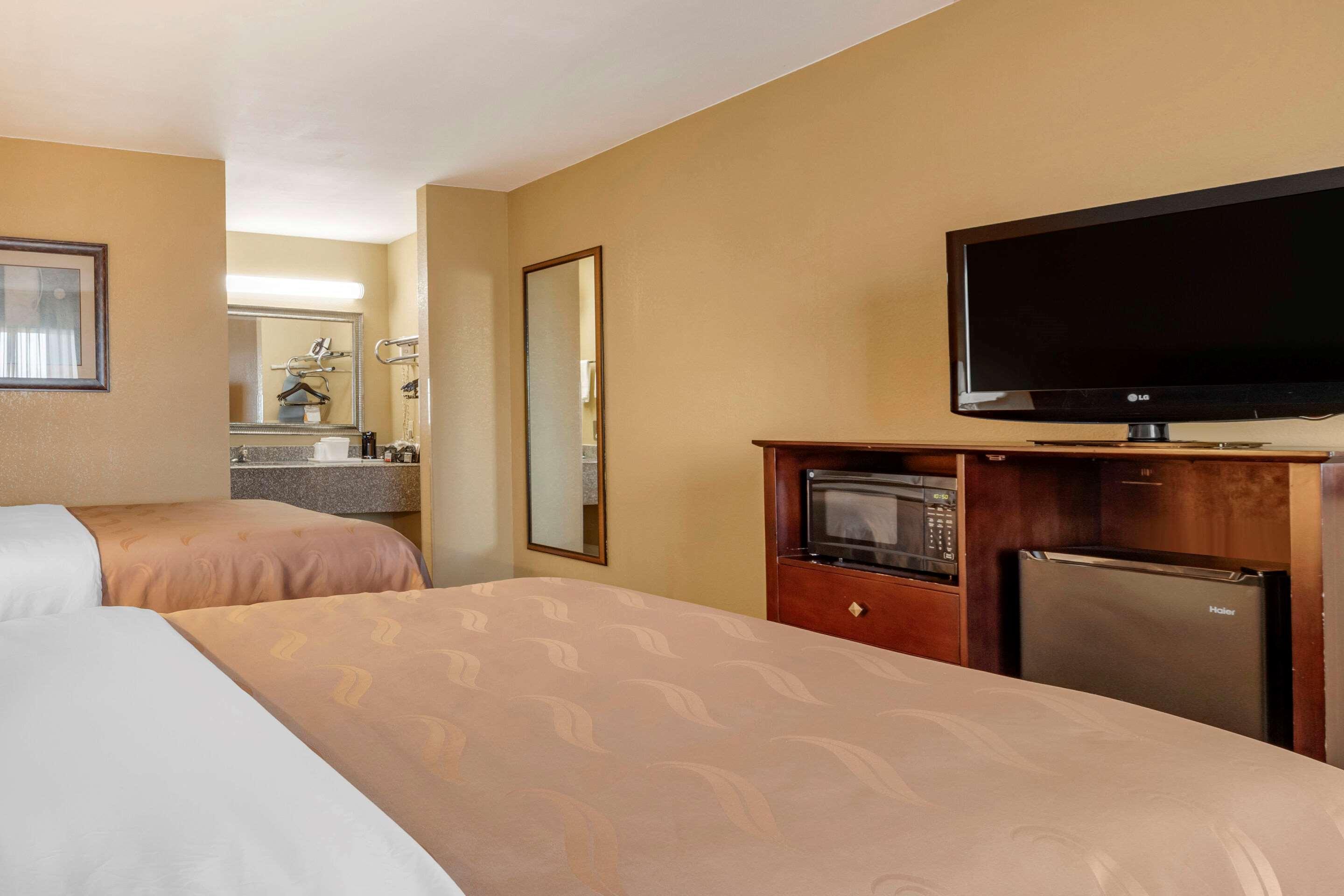 Quality Inn Russellville I-40 מראה חיצוני תמונה